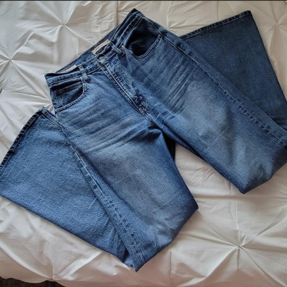 Levi's High Rise 90s Flare Jeans - image 4